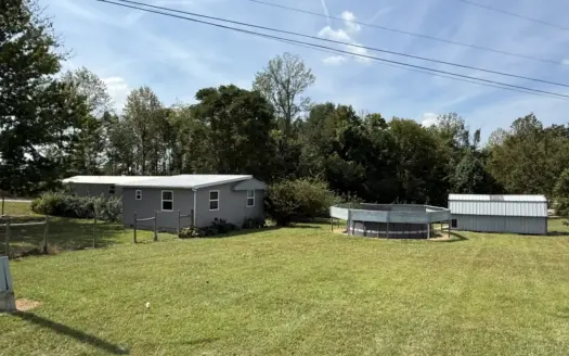 Mobile Home with Addition – 3 Bed 2 Bath – Pool – Liberty, KY.