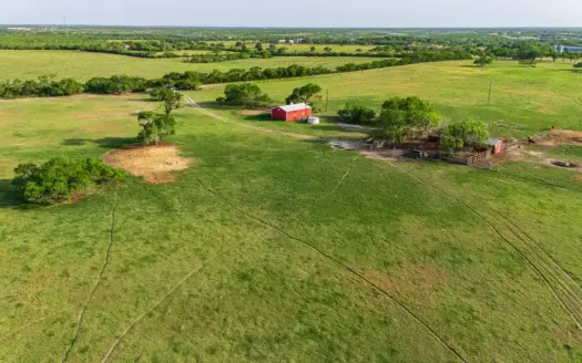 375 Acre Turnkey Cattle Ranch, Hunting & Development Potential