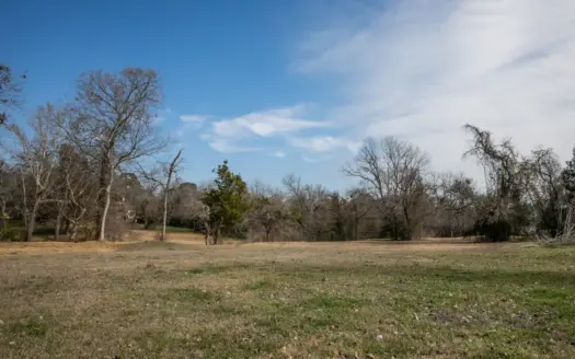 Brenham Lot for Sale – R2 Mixed Residential