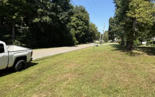Vacant lot offering 0.56 In Albany, Kentucky