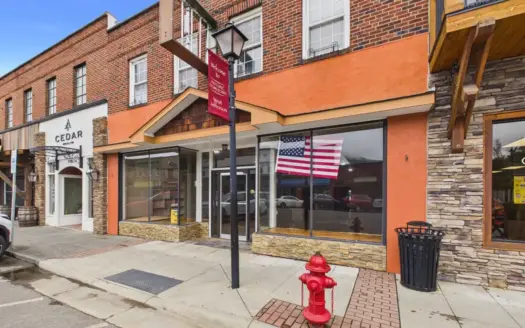 Commercial Building for Sale in Downtown West Jefferson