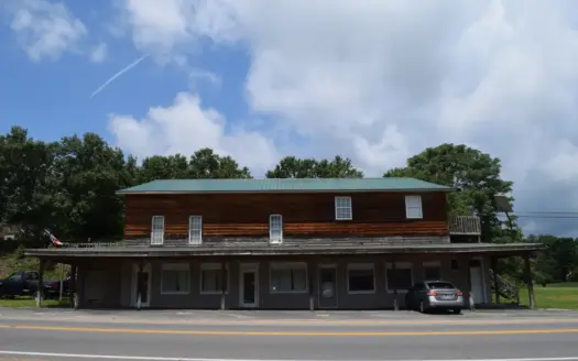 5 Unit Apartment Complex in Downtown Rogersville, Tennessee