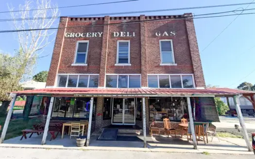 Historic Commercial Building in Seven Mile Ford, VA