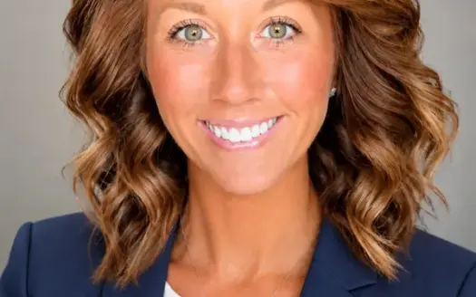 agent profile picture for Jacklyn Lynn on investment properties website