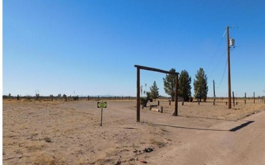 photo for a land for sale property for 30061-40066-Deming-New Mexico
