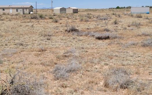 photo for a land for sale property for 30050-15848-Estancia-New Mexico