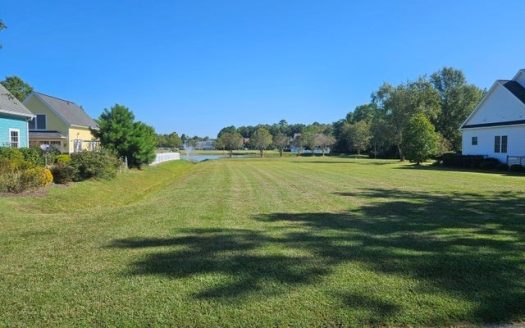 photo for a land for sale property for 32104-23093-Hertford-North Carolina