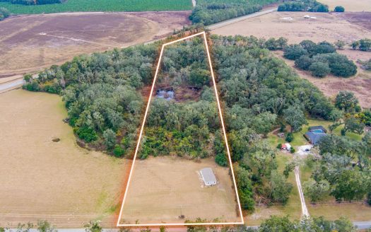 photo for a land for sale property for 09090-21896-Mayo-Florida