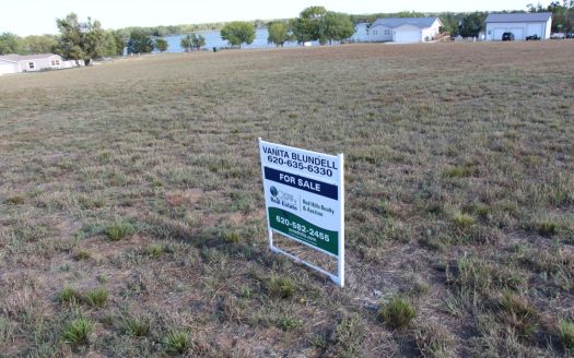 photo for a land for sale property for 15003-00085-Coldwater-Kansas