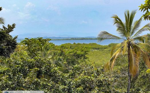 photo for a land for sale property for 60002-21216-Bocas del Toro-Panama