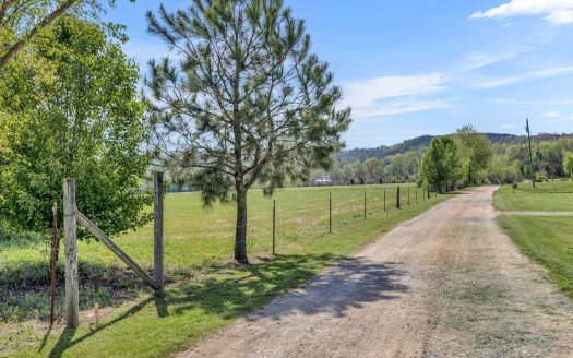 photo for a land for sale property for 41093-26416-Hohenwald-Tennessee