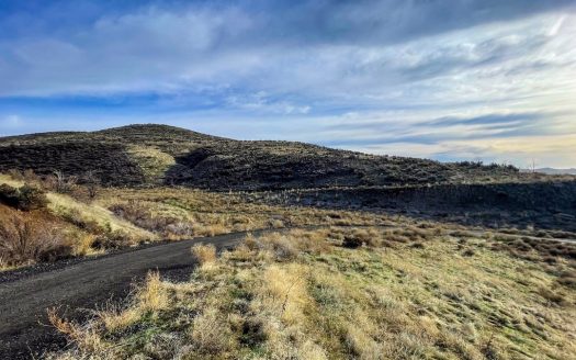 photo for a land for sale property for 46062-31066-Naches-Washington