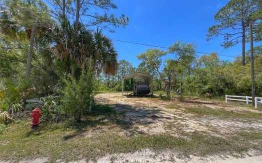 photo for a land for sale property for 09090-90571-Old Town-Florida