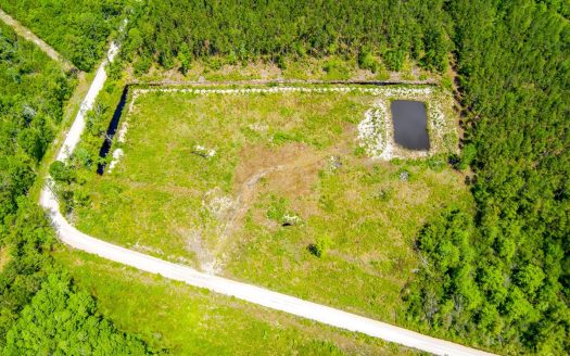 photo for a land for sale property for 09090-23234-Live Oak-Florida