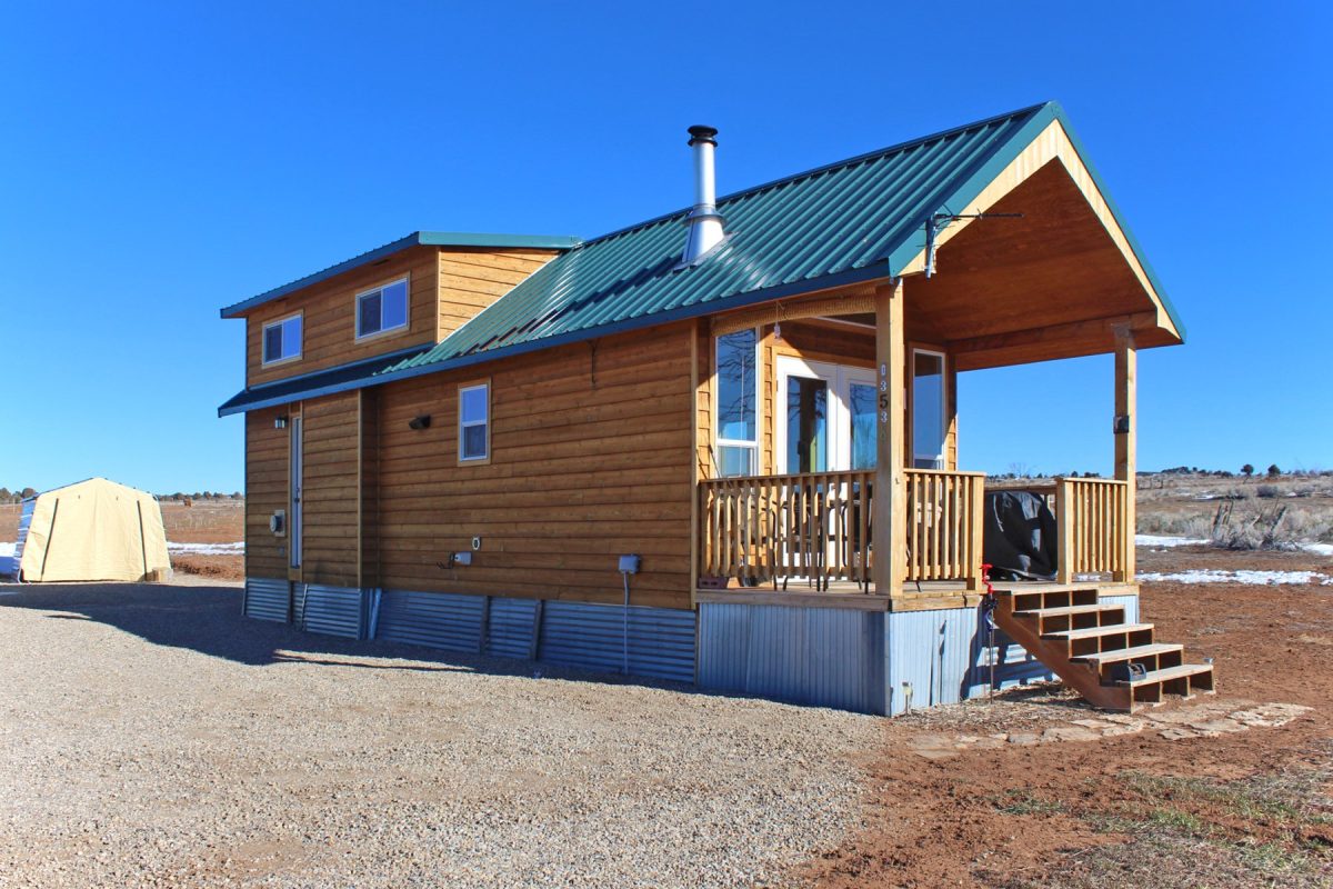 Tiny Home Close to Town in Mancos, Co for Sale!