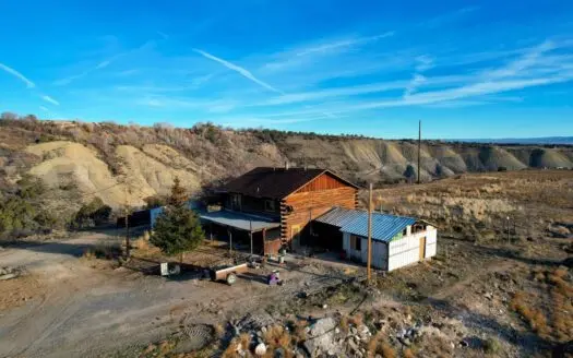Colorado Country Home with Mountain Views – Fixer Upper