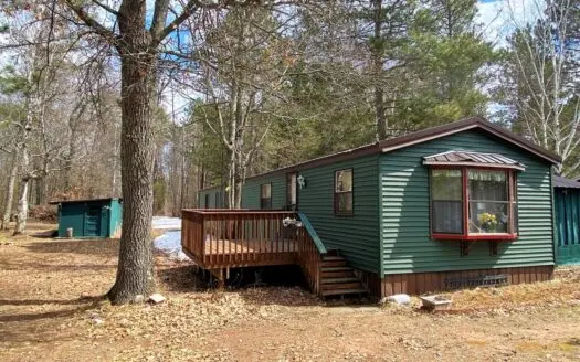 Year-round Home/cabin on Long Lake with River Frontage