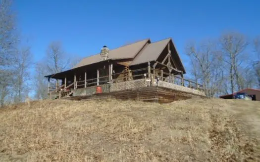 Log Home on 25 Acres, Wayne County, Missouri