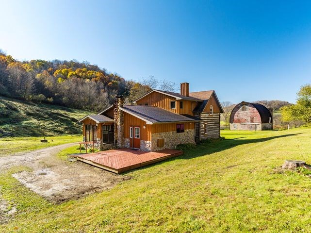 Log Farm Country Home for Sale in Wi – Tillable – Pasture