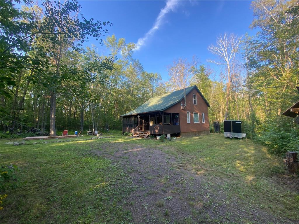 Seasonal Cabin in the Woods for Sale – Pine County Mn