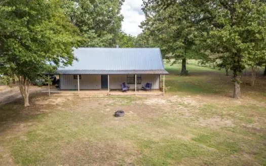 Custom Metal Home on Acreage in Detroit Tx