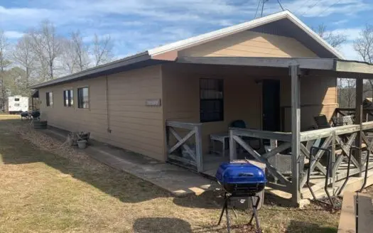 Five Bedroom Duplex by Buffalo River