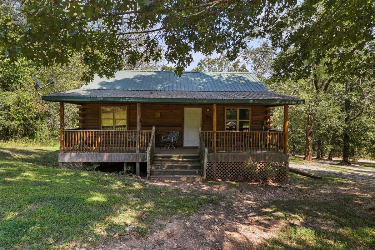 Cabin For Sale in Alton, Missouri
