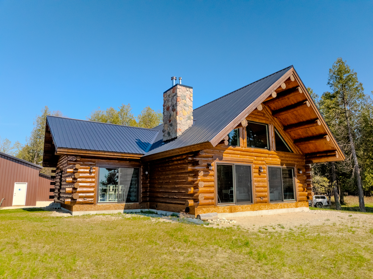 Custom Log Home on Lake Huron Hessel, MI Mackinac County Michigan