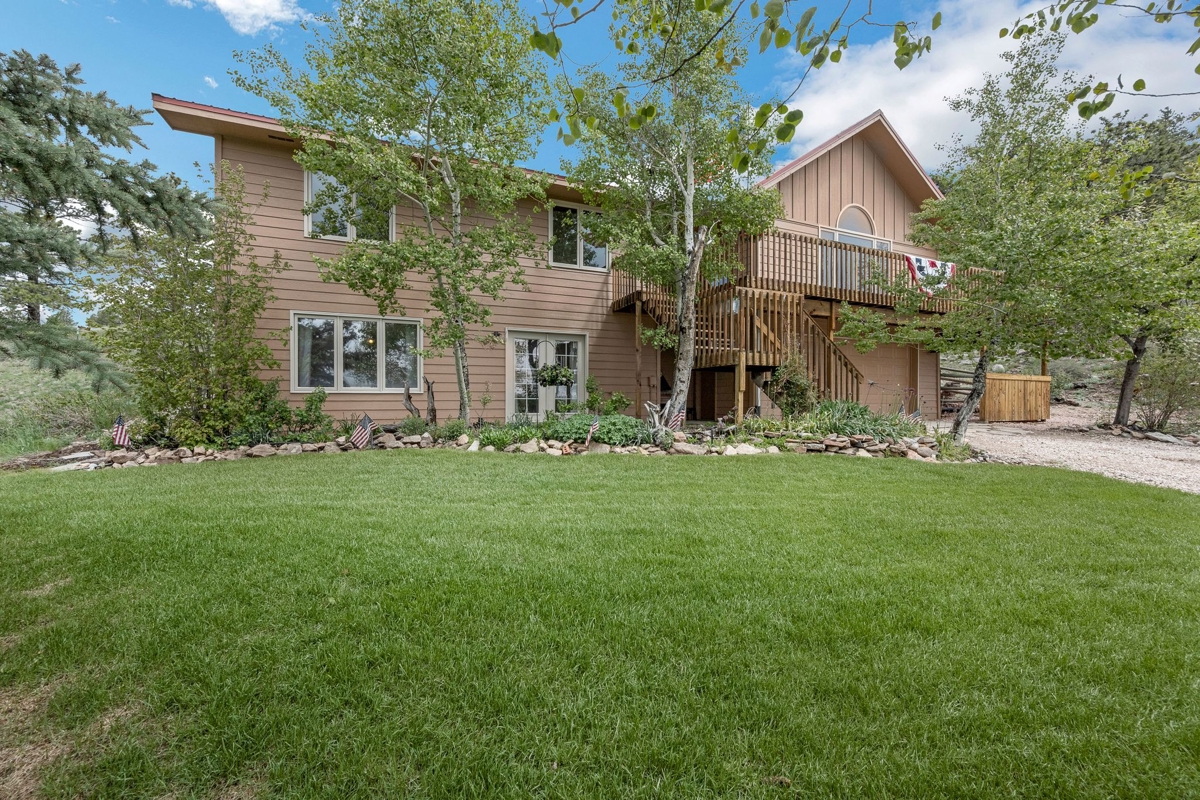 Beautiful Northern Colorado Mountain Home