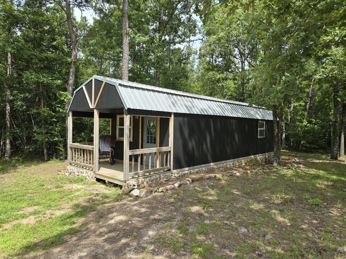 Cabin For Sale Adjoining National Forest
