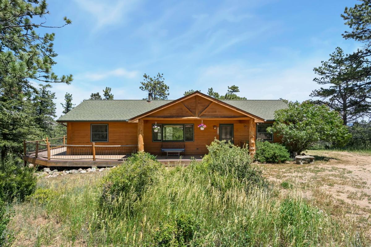 Beautiful, Private Front Range Mountain Cabin