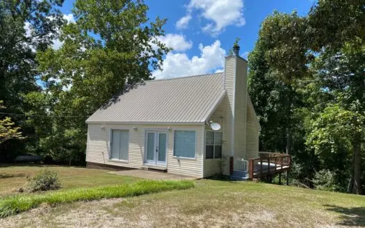 Seasonal River View Home In Town For Sale In Tn