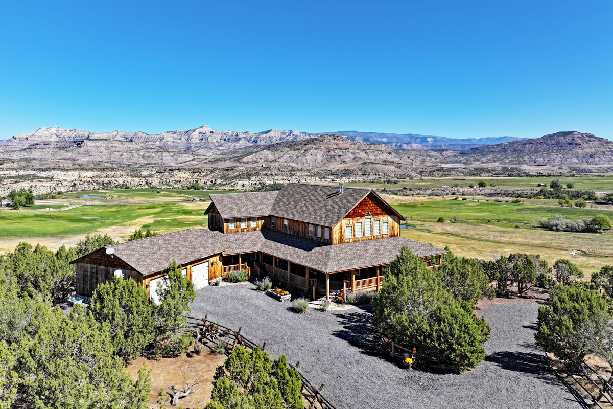 Colorado Country Home For Sale on Acreage