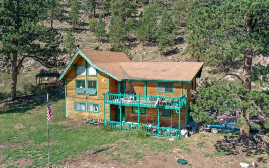 Serene Mountain Retreat on 5.43 Acres – Florissant, CO
