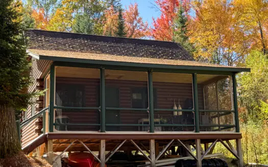 One of a Kind Off-grid Log Cabin Retreat