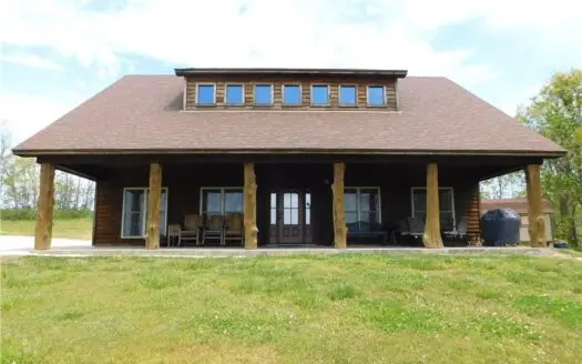 Upper Buffalo River Newton Co Cabin on 11 Acres For Sale