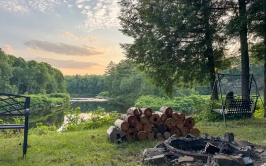 Maine Log Cabin Along the Carrabassett River