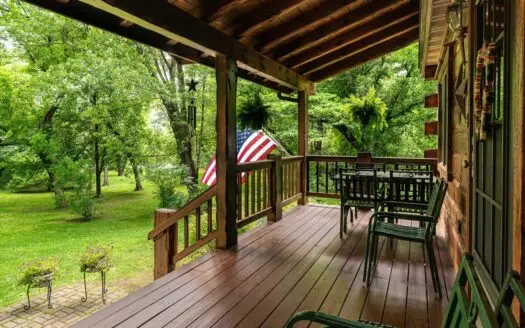 13.9 Wooded Acres, Log Home, Driftless Region For Sale