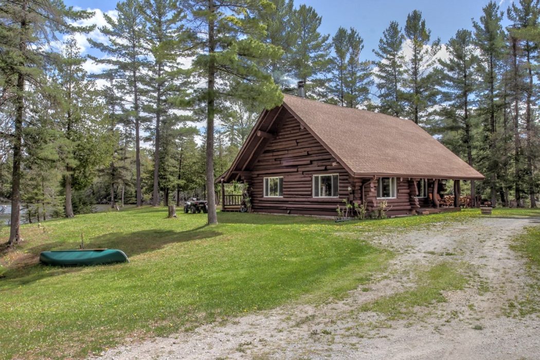 Riverfront Log Home 22 Acres Hillman, MI Thunder Bay River