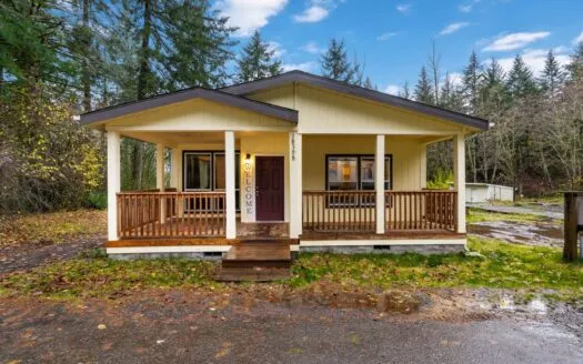 Charming Country Retreat – Privacy, Space and Modern Comfort