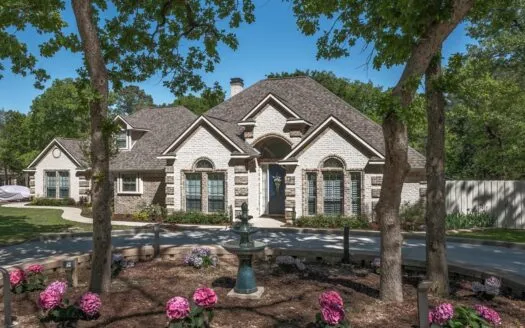Mineola Texas Move In Ready 4/3.5/3 Hickory Creek Estates