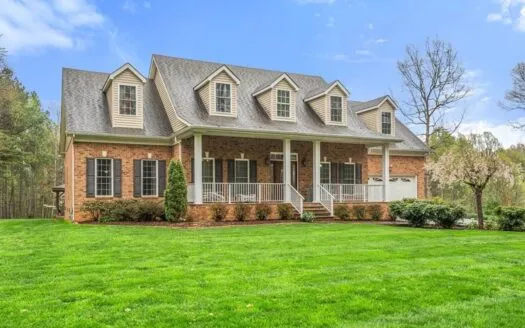 Turnkey Poultry Operation with Custom Home and Private Setting