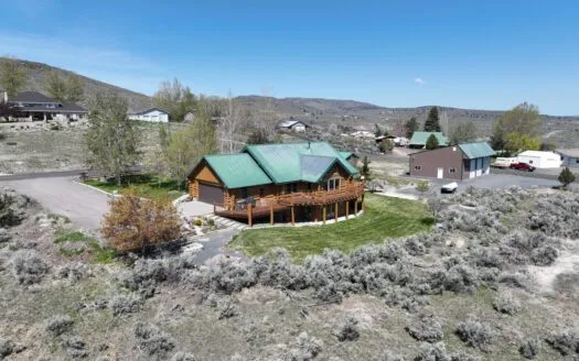 Eastern Oregon Three Bedroom Home Outside of Hines