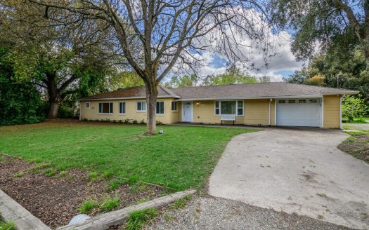 Binnings Tract, Davis Country Homes on 1 Acre nearby UC Davis