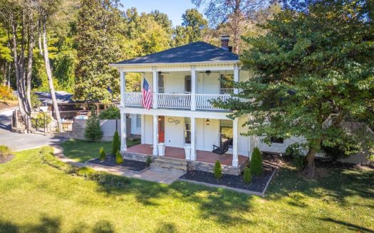 Southern Charm 3 BR Colonial Home for Sale near Helen, GA