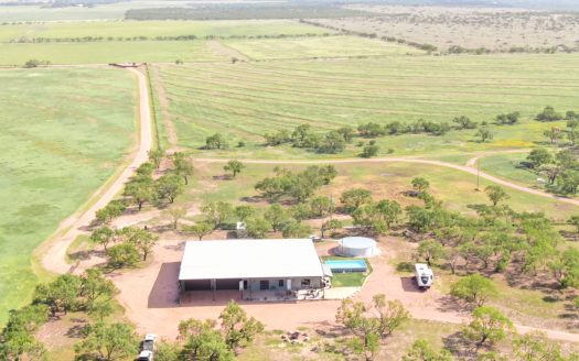 Luxury Barndominium on 288 Acres in Central TX