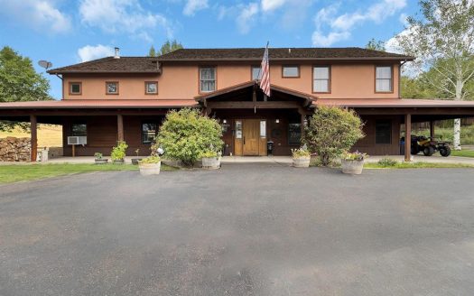 Welcome Home to this stunning 4 Bedroom Mountain Modern Retreat