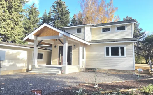 Country Home for Sale in Pullman, Wa, 2.5 mi from Moscow, Id.