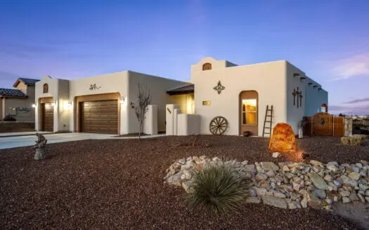 Luxury Home for Sale on a Corner Lot in Las Cruces, NM
