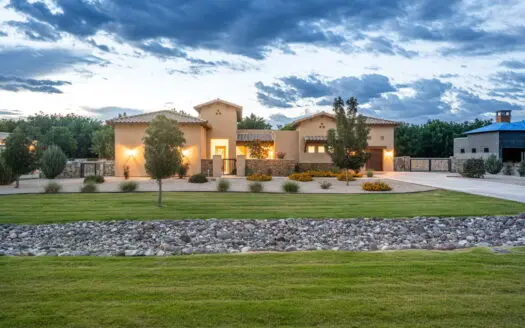 Custom Luxury Home for Sale on Large Lot in Las Cruces, NM